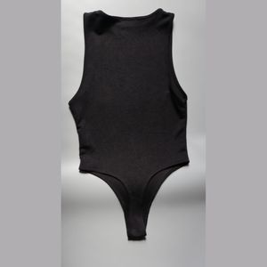 ⭐ Black bodysuit top